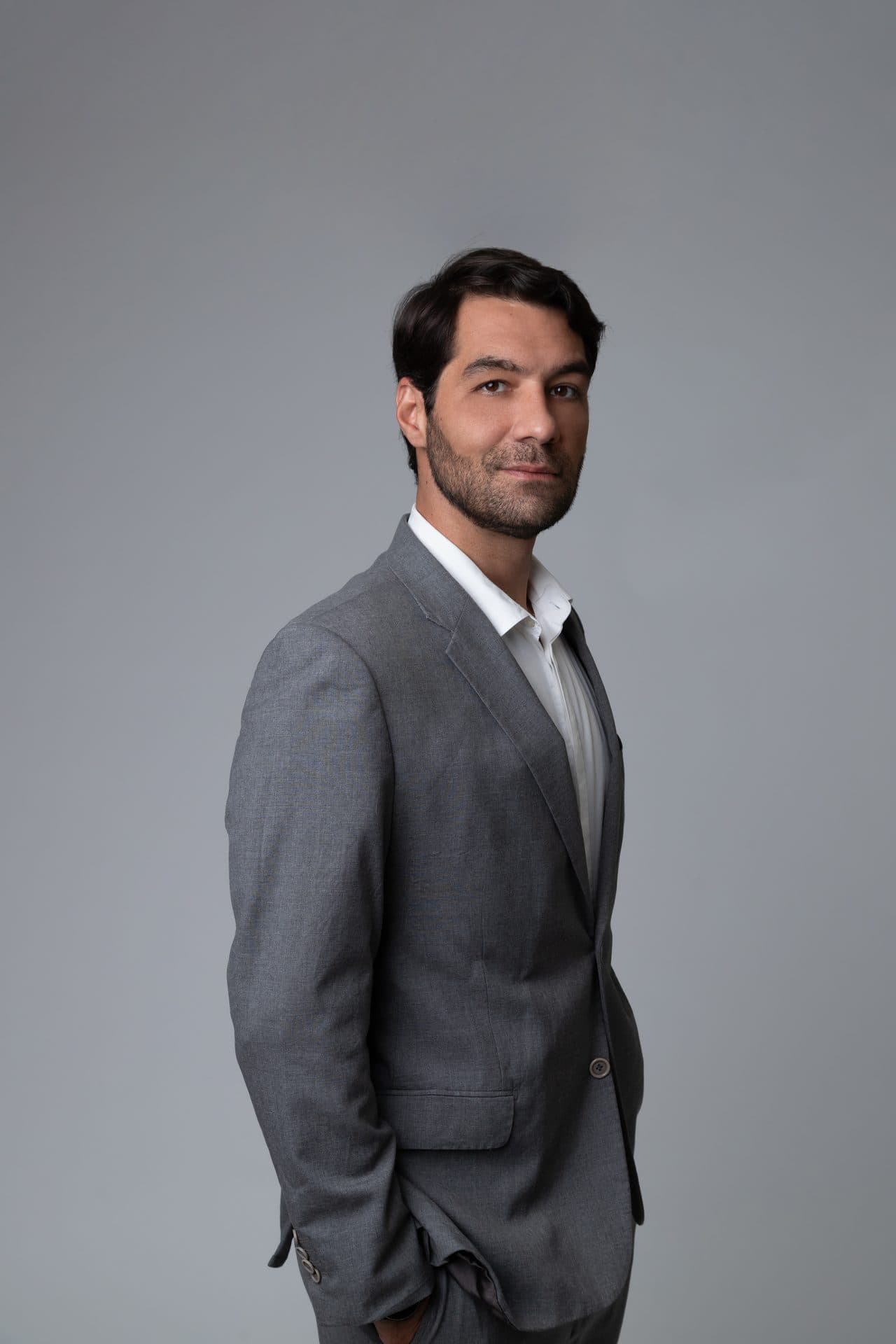 Dr. Dario Hart Signorini